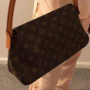 Authentic Louis Vuitton handbag